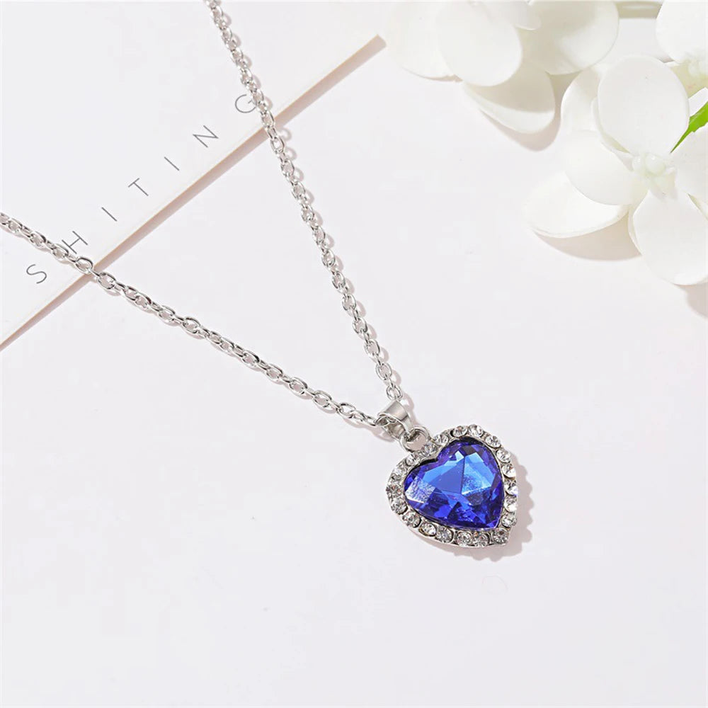 Titanic-Inspired Blue Pendant Necklace