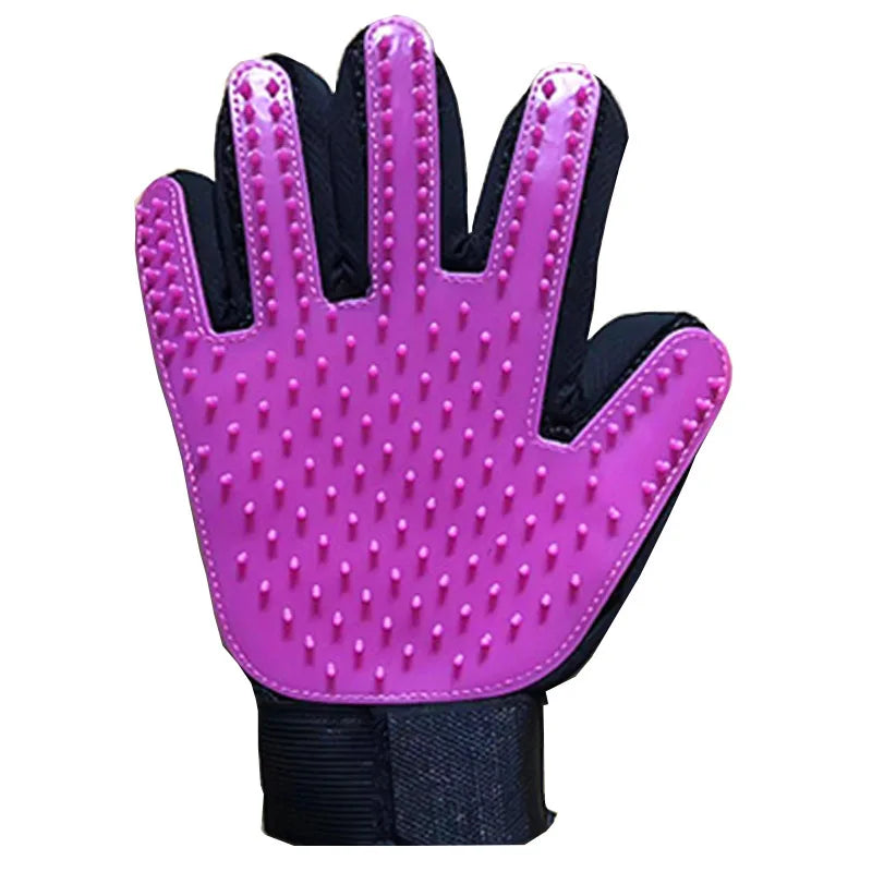 Efficient Grooming Gloves for Pets