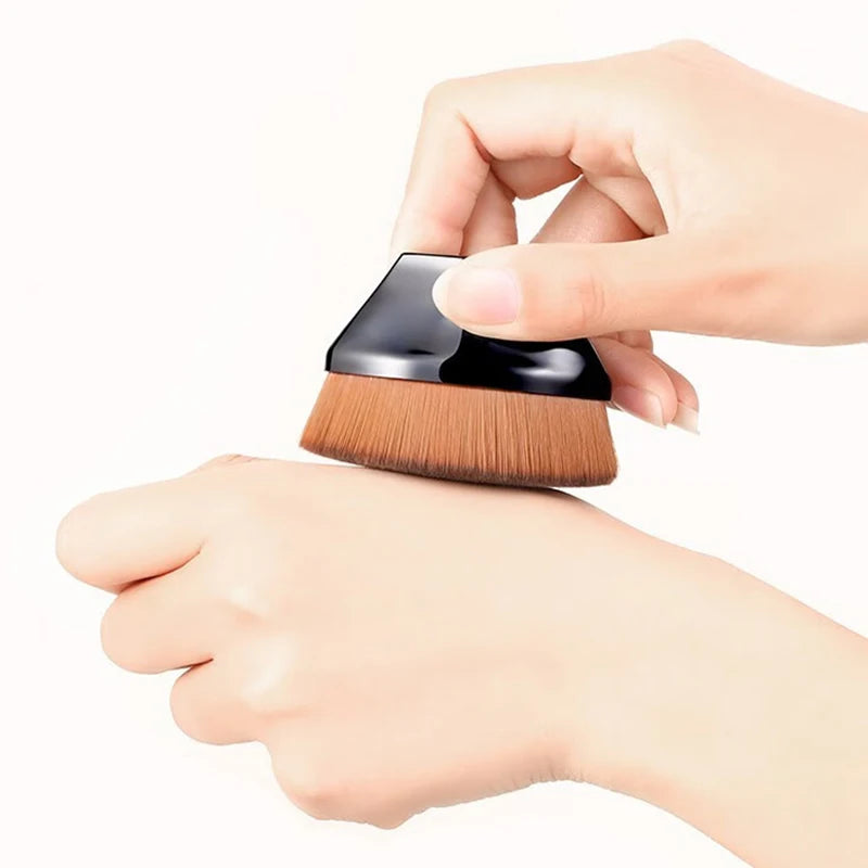 Flat Top Kabuki Foundation Brush